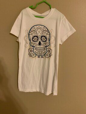DEL SOL TEE SHIRT DAY OF DEAD  NWT